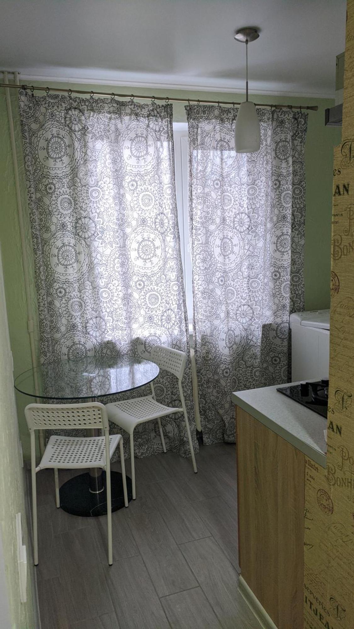 Apartment Near City Center On Peremohy Avenue 46 Chernihiv Exterior photo